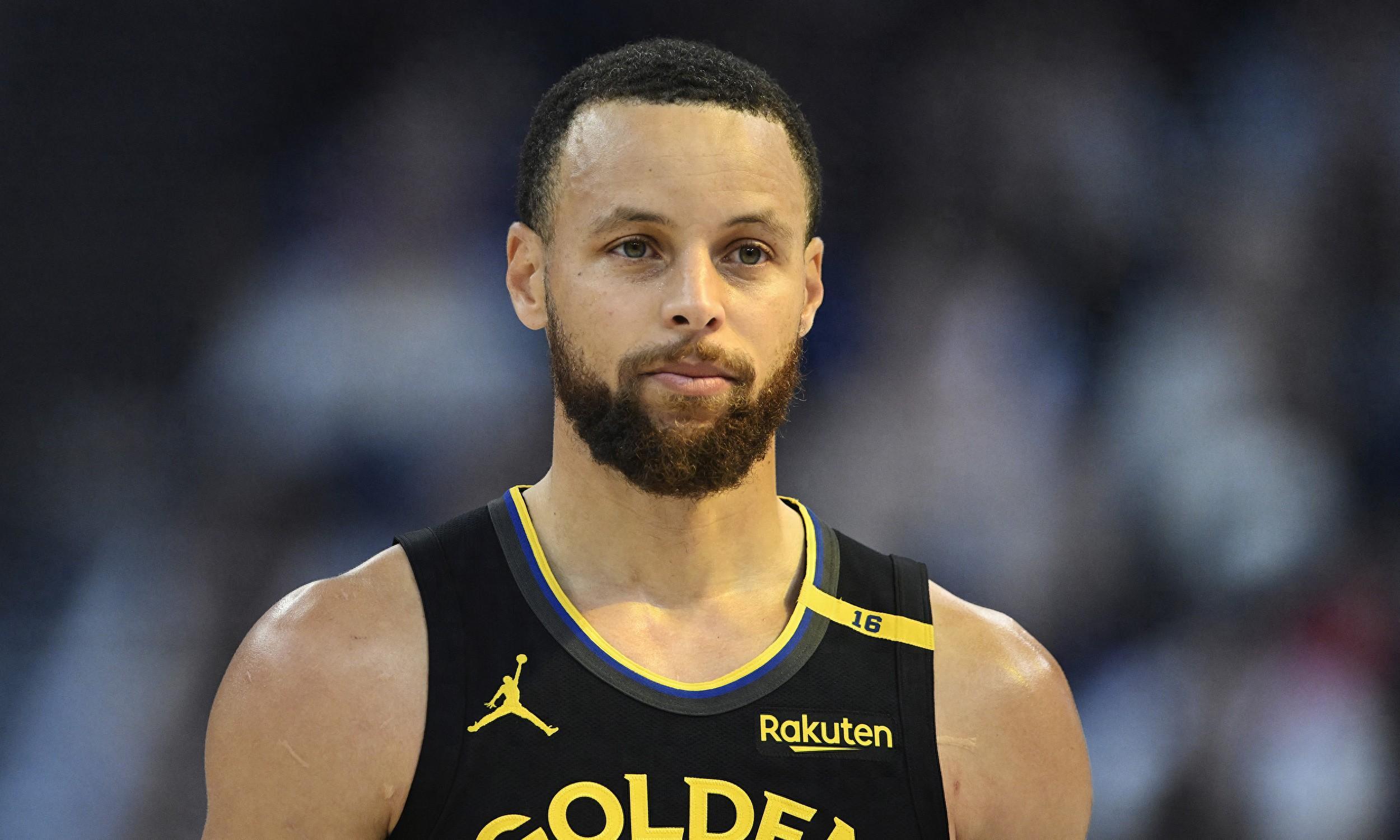 能否说明问题？74611人现场观看英格兰女足vs中国女足热身赛（74611人到场观看英格兰女足对中国女足热身赛，这一数字说明了什么？）