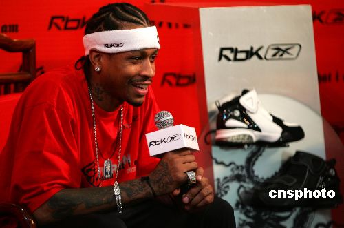 连下两城，格林伍德成马赛近15年首位欧冠客场梅开二度的球员（格林伍德欧冠客场双响，成马赛近15年首人）