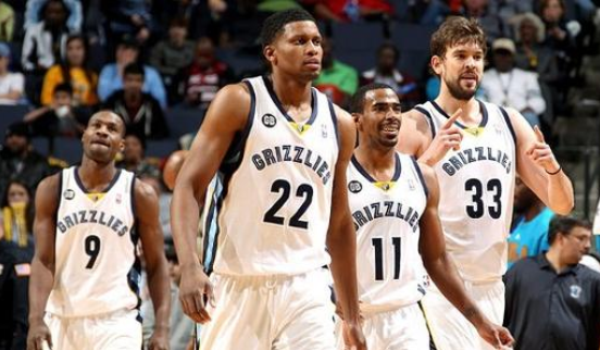 野球场最被低估的打法（街头球场被忽视的高效打法）