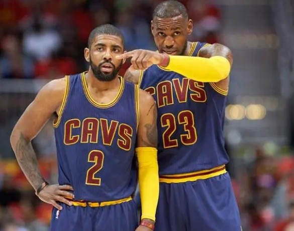 昂达夫首次德甲连场进球2+；对多特进6球生涯德甲单一对手最多（昂达夫德甲首次连场梅开二度；对多特已进6球为生涯最多）